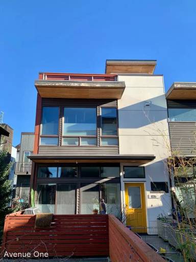Main picture of 1734 13th Ave S