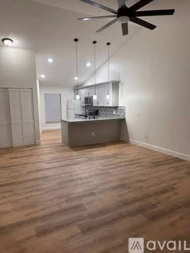 Main picture of Lancelot Condominiums