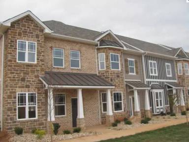 Main picture of 103 Portico St