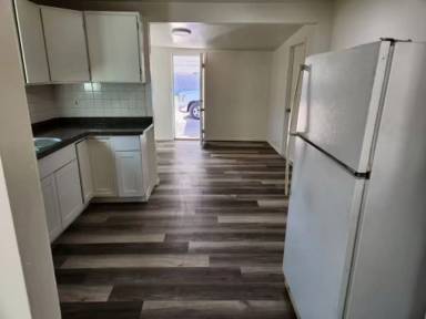 Main picture of 3533 W Melvin St