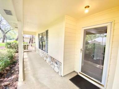 Main picture of 1210 Whitewood Way
