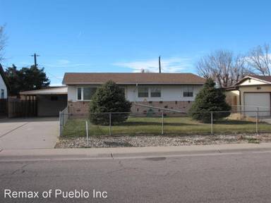 Main picture of 2023 Ridgewood Ln