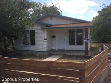 Main picture of 609 S Hackberry St