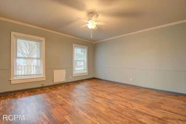 Main picture of 3507 Alpine St SW