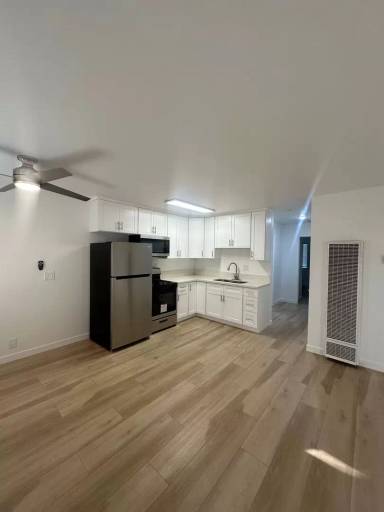 Main picture of 14011 S Budlong Ave