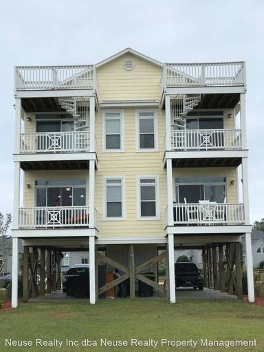 Main picture of 4005 Marina Townes Dr