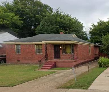 Main picture of 1484 E Person Ave