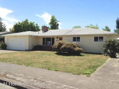 Main picture of 1630 NW Highland Dr