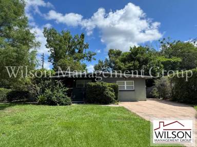 Main picture of 3201 Pickfair St