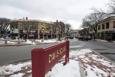 Main picture of 265 Elm St