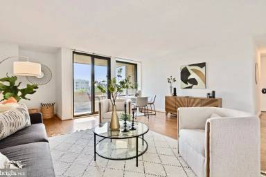 Main picture of 300 M St SW Apartments