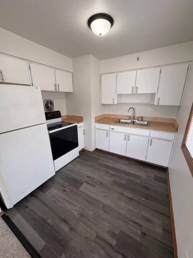 Main picture of 8641 W Lapham St