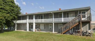 Main picture of 2213 Peirce Ave