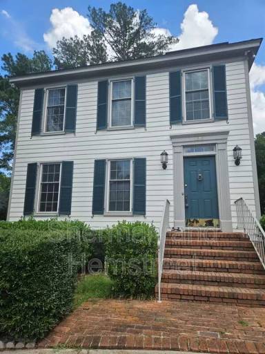 Main picture of 2306 Willow Creek Ct E