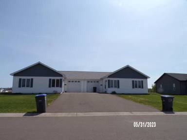 Main picture of 32 Spartan Circle Dr