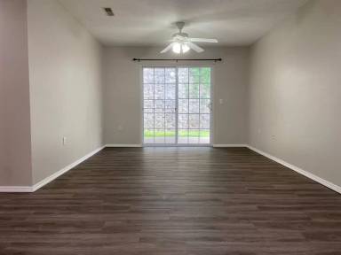 Main picture of 115 Knowledge Ave