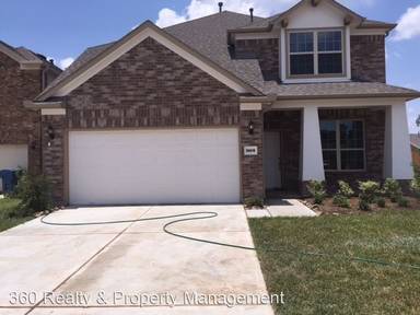 Main picture of 16614 Spirit Lake Ct