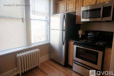 Main picture of 1379 Commonwealth Ave Apartments