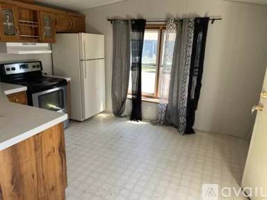 Main picture of 225 Dahlia St