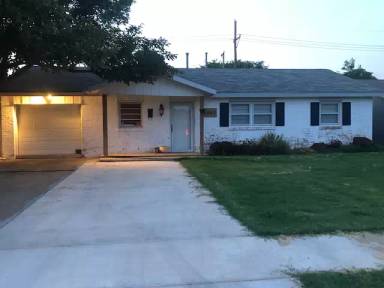 Main picture of 5302 47th St