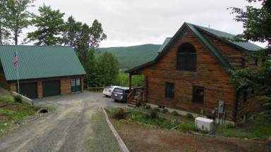 Main picture of 16 Mountain West Rd