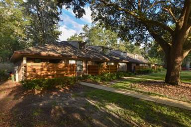Main picture of 3341 NW 53rd Ter