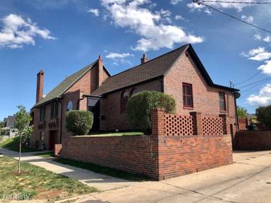 Main picture of 2222 E 37th Ave
