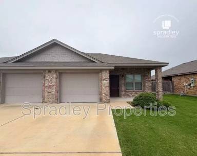 Main picture of 204 Juniper Dr