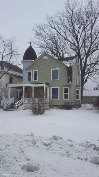 Main picture of 1106 Hammond Ave
