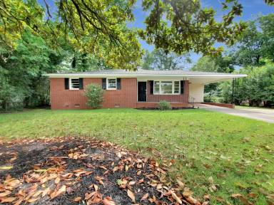 Main picture of 110 Glendale St