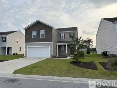 Main picture of 808 Hayes Point Cir