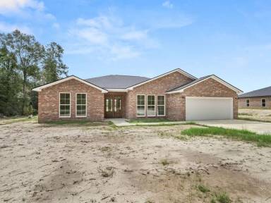 Main picture of 760 Lockhart Cutoff Rd