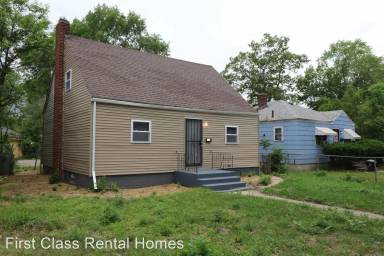 Main picture of 726 Durbin St