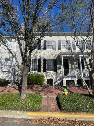 Main picture of 526 E Taylor St