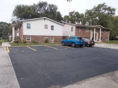 Main picture of 1154 N Indiana St