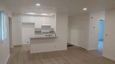Main picture of 1300 W Lido Pl