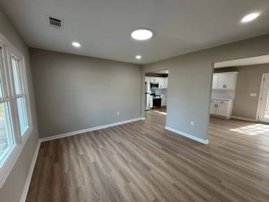 Main picture of 5318 Delray Dr