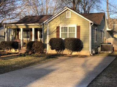 Main picture of 2503 Pansy St SW