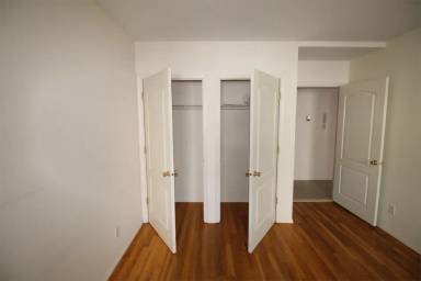 Main picture of 373 91st St