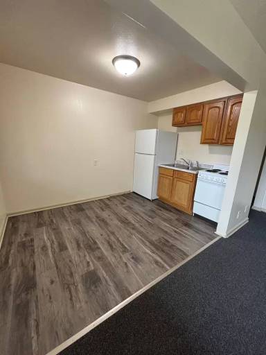 Main picture of 7558 W Nash St