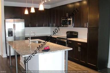 Main picture of 482 N Orange Ave