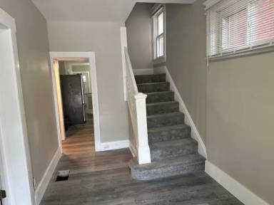 Main picture of 1808 Holman Ave