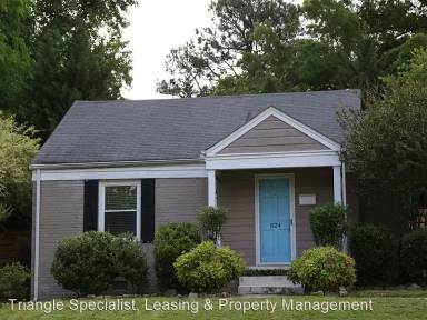 Main picture of 824 N King Charles Rd