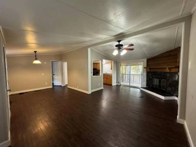 Main picture of 432 N Lanier St