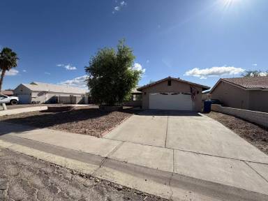 Main picture of 5718 S Sunrise Dr