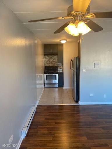 Main picture of 6416 S Saint Lawrence Ave