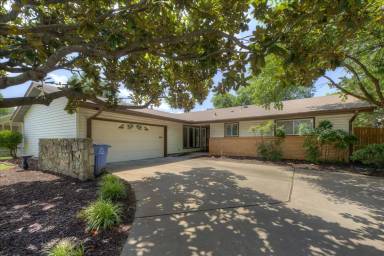 Main picture of 6712 E 51st Pl