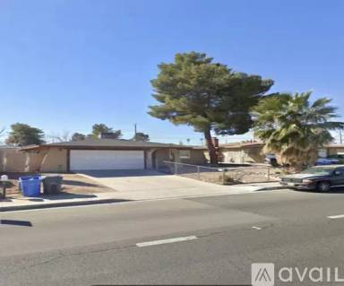 Main picture of 1740 Armory Rd
