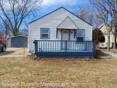 Main picture of 1735 S Elizabeth St