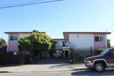 Main picture of 5234 Sacramento Ave